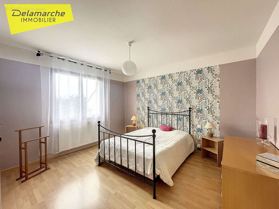 Maison à LINGREVILLE