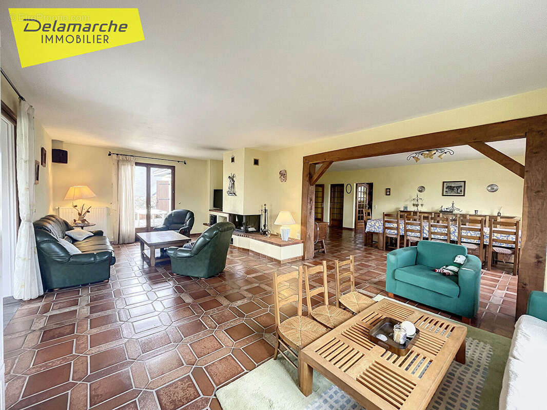 Maison à LINGREVILLE