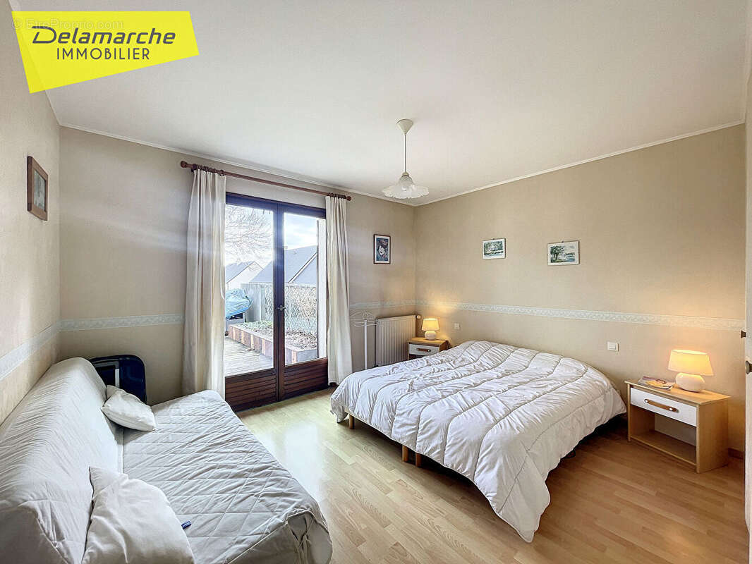 Maison à LINGREVILLE