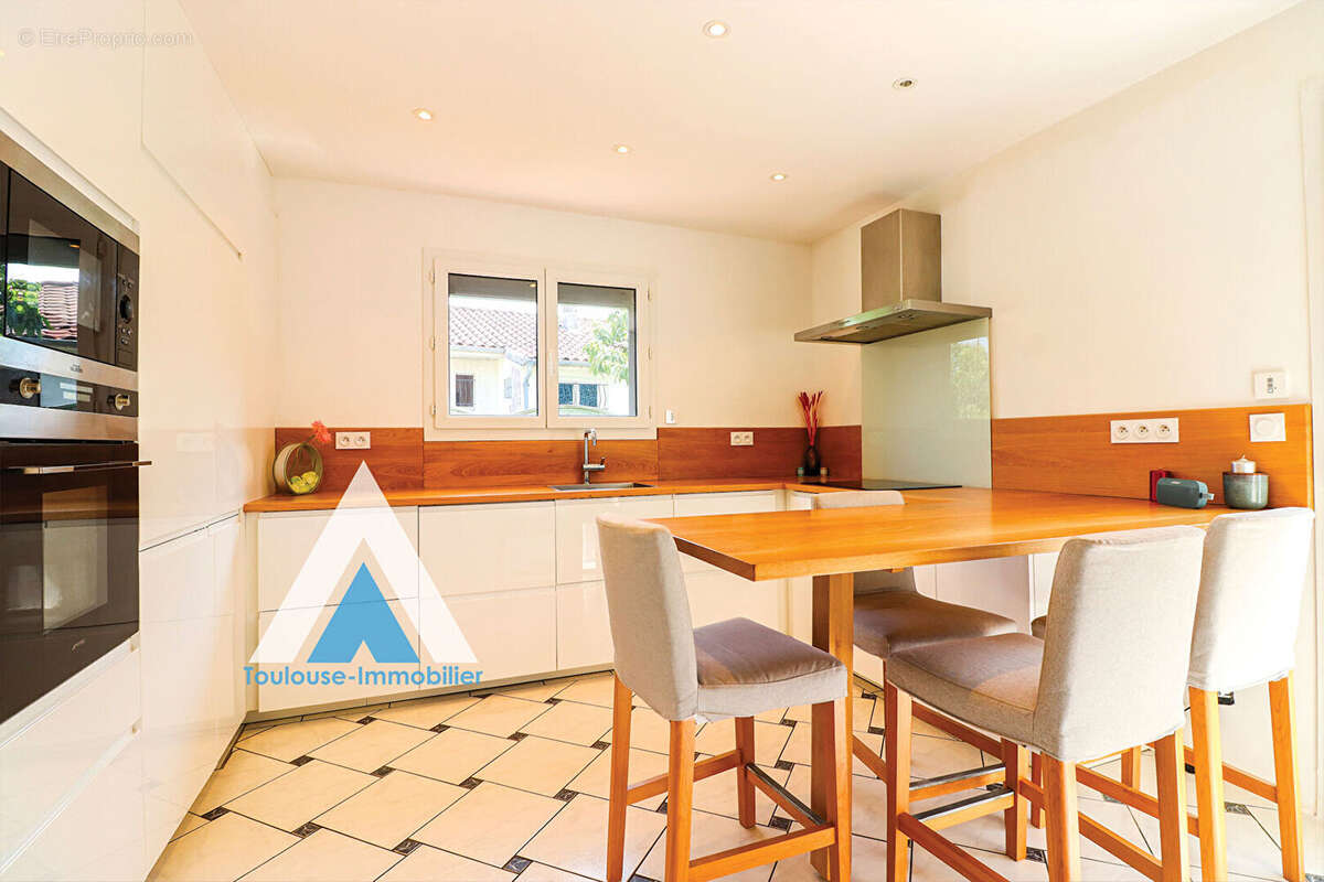 Maison à RAMONVILLE-SAINT-AGNE