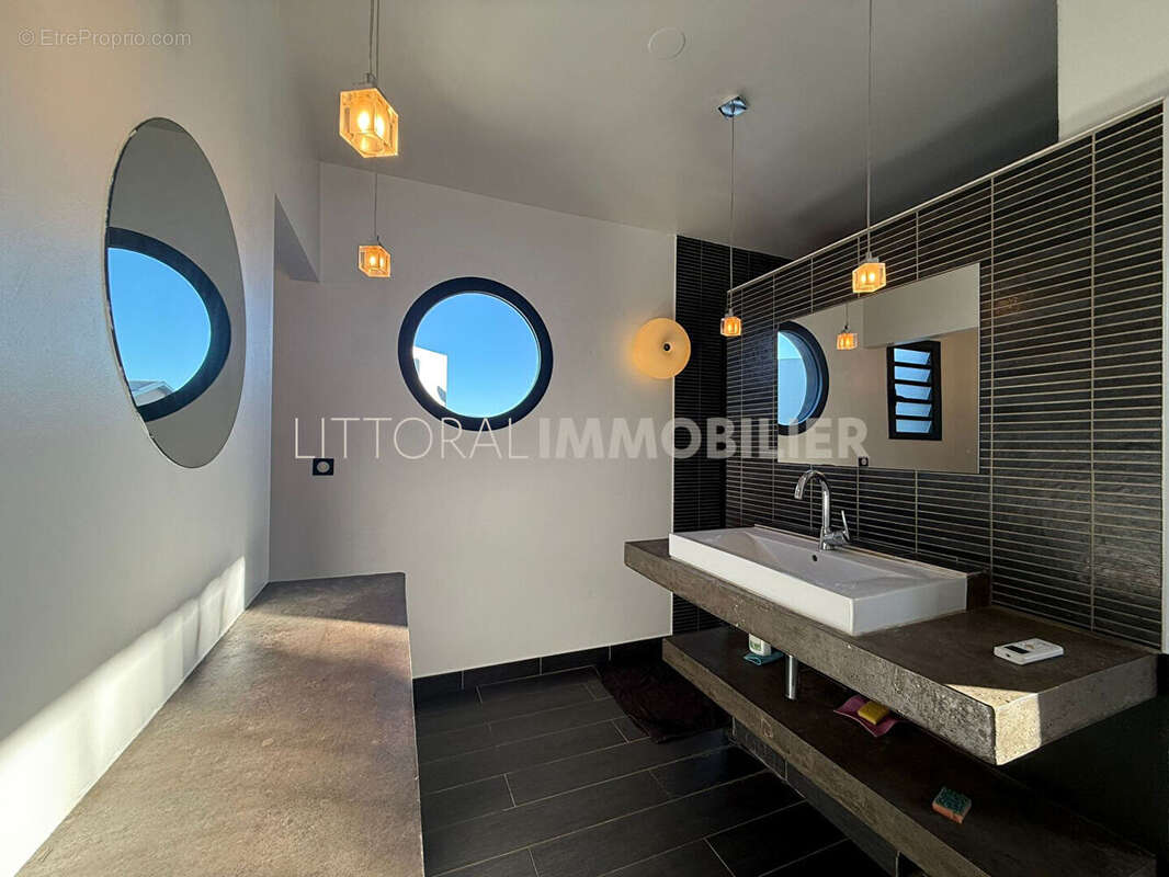 Maison à SAINT-PAUL