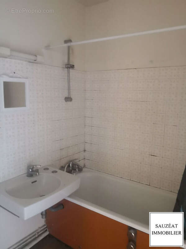 Appartement à SAINT-BENOIT-DU-SAULT