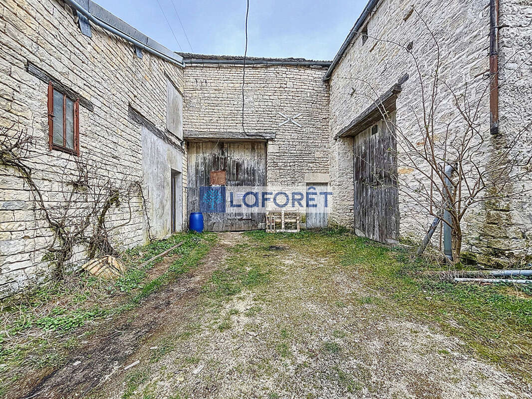 Maison à CIRFONTAINES-EN-AZOIS