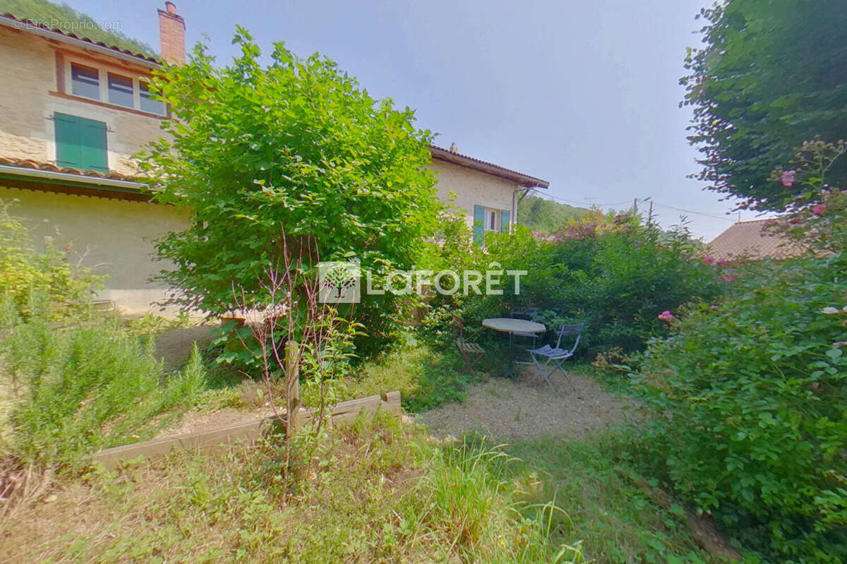 Maison à SAINT-MARTIN-DU-MONT