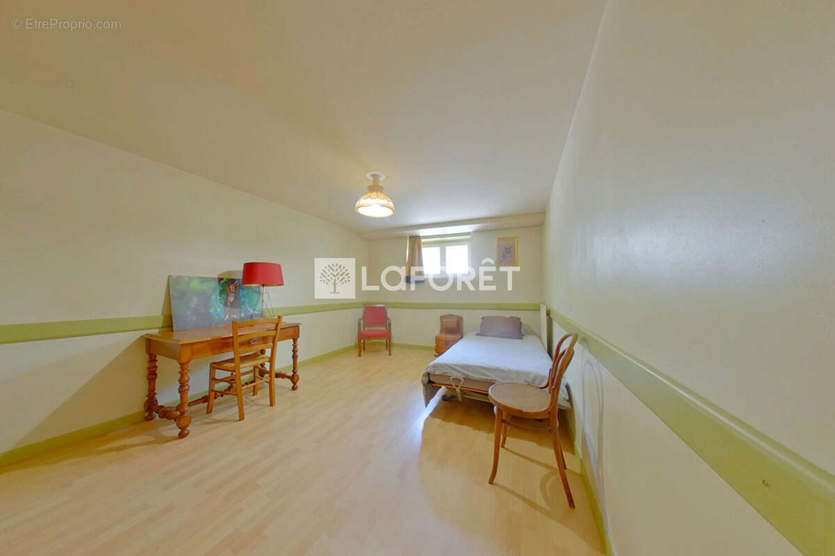 Maison à SAINT-MARTIN-DU-MONT