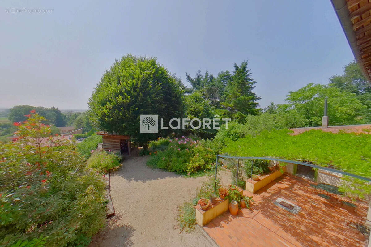 Maison à SAINT-MARTIN-DU-MONT