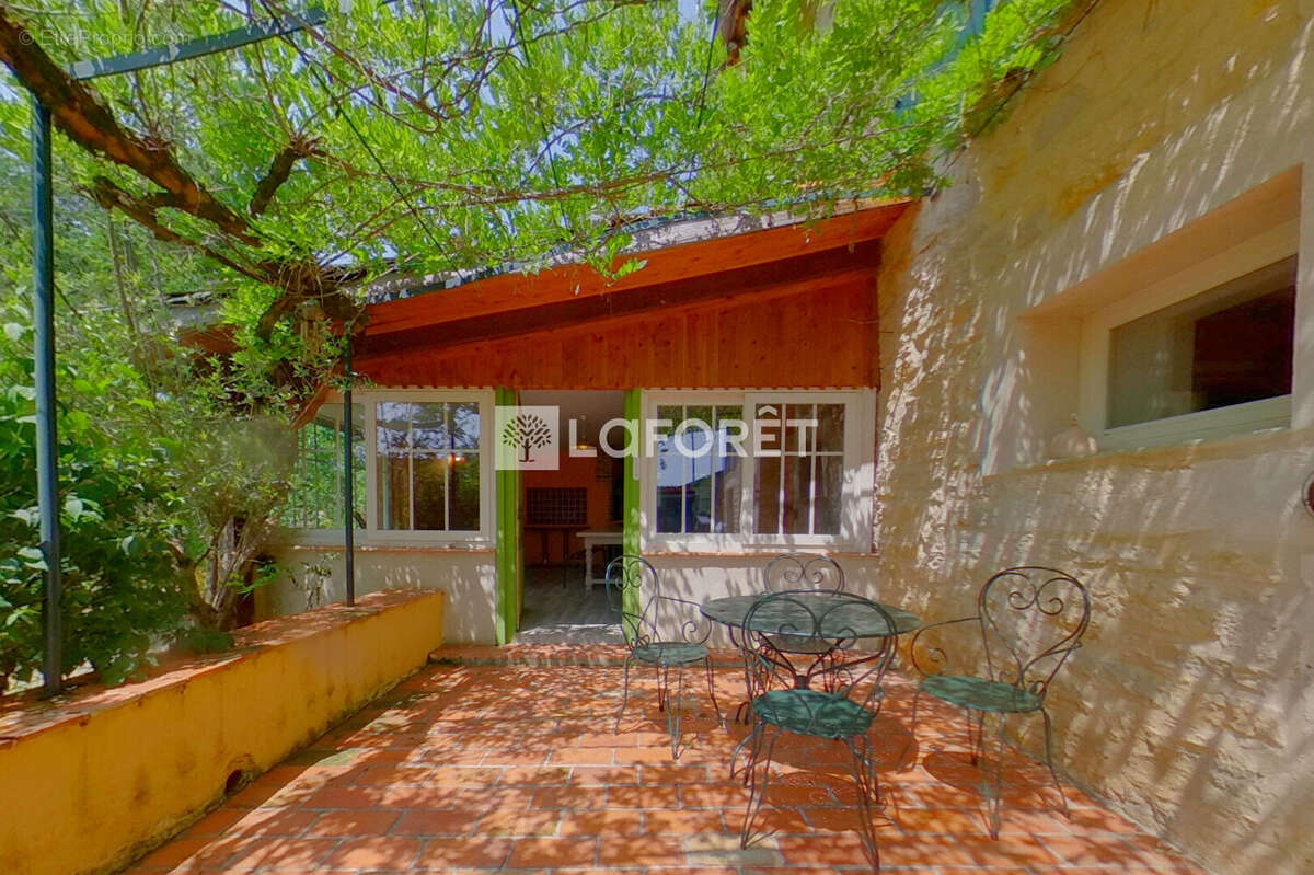 Maison à SAINT-MARTIN-DU-MONT