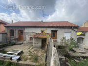 Appartement à SAINT-ROMAIN-LE-PUY