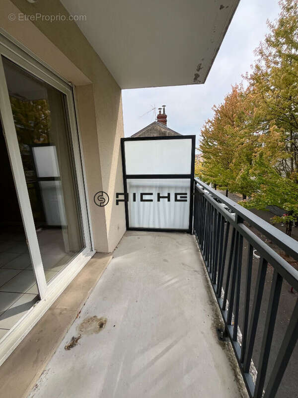 Appartement à ROMANS-SUR-ISERE