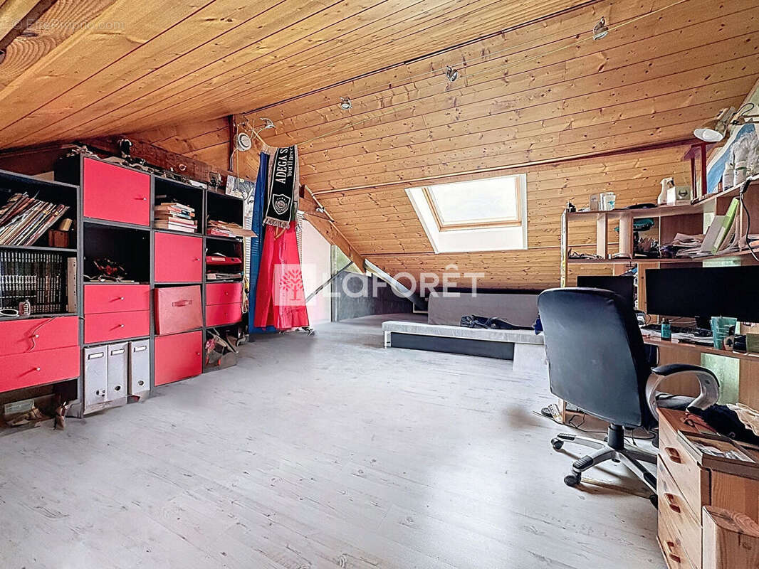 Maison à BONNEUIL-SUR-MARNE