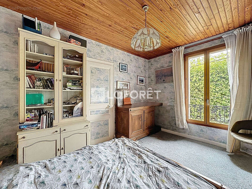 Maison à BONNEUIL-SUR-MARNE