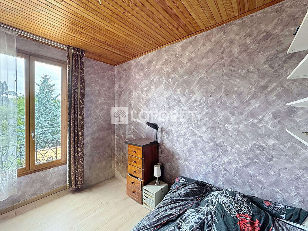 Maison à BONNEUIL-SUR-MARNE