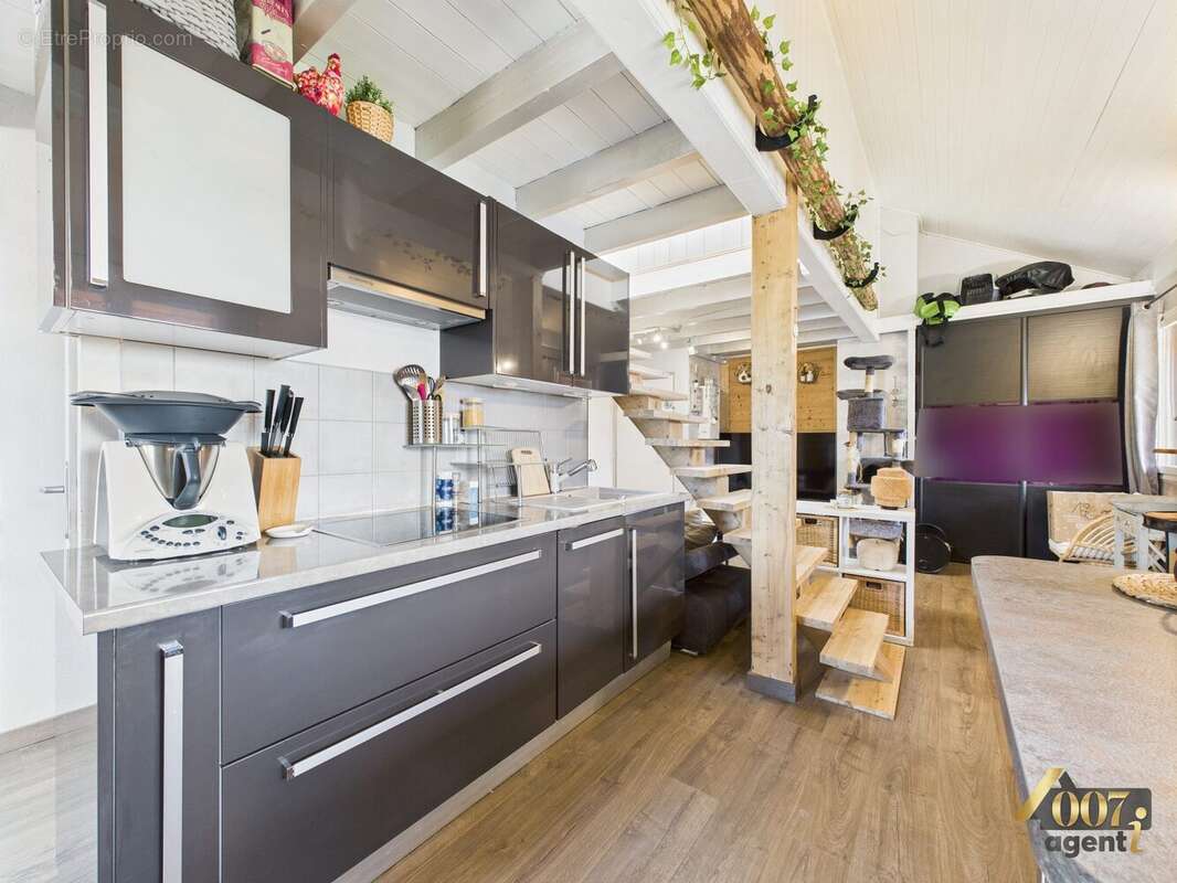 Appartement à ALBERTVILLE