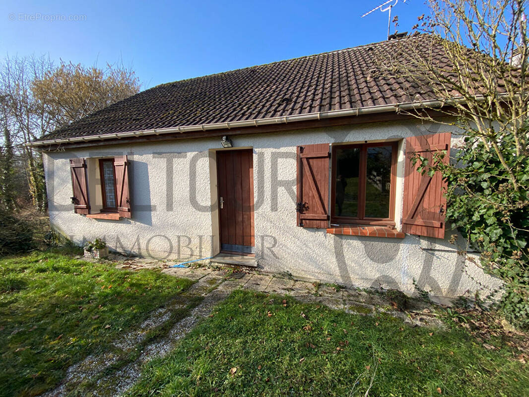 Maison à COULOMMIERS