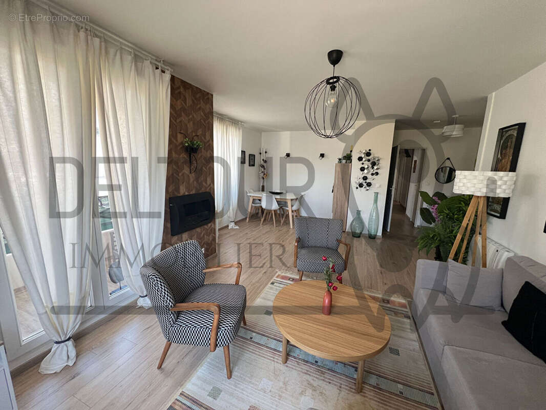 Appartement à COULOMMIERS