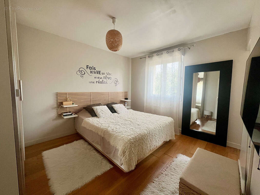 Maison à BRIE-COMTE-ROBERT