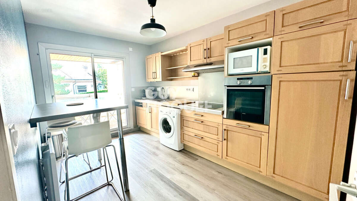 Appartement à CHAMALIERES