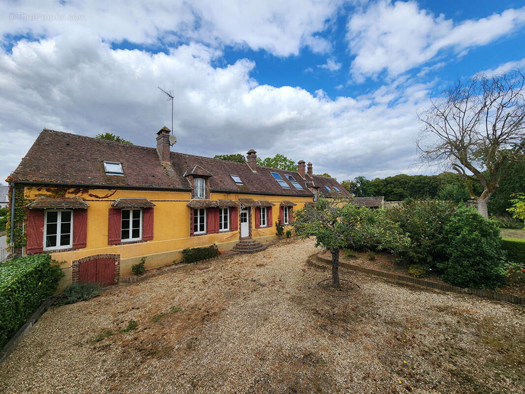 Maison à MAILLEBOIS