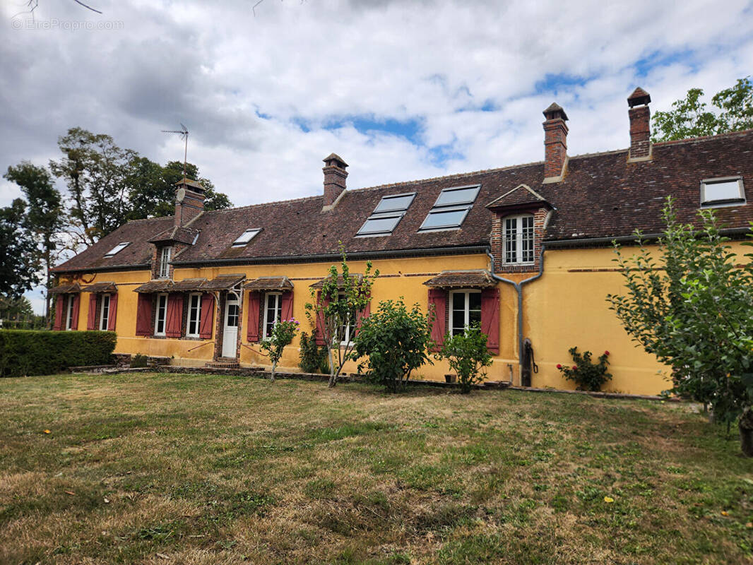 Maison à MAILLEBOIS
