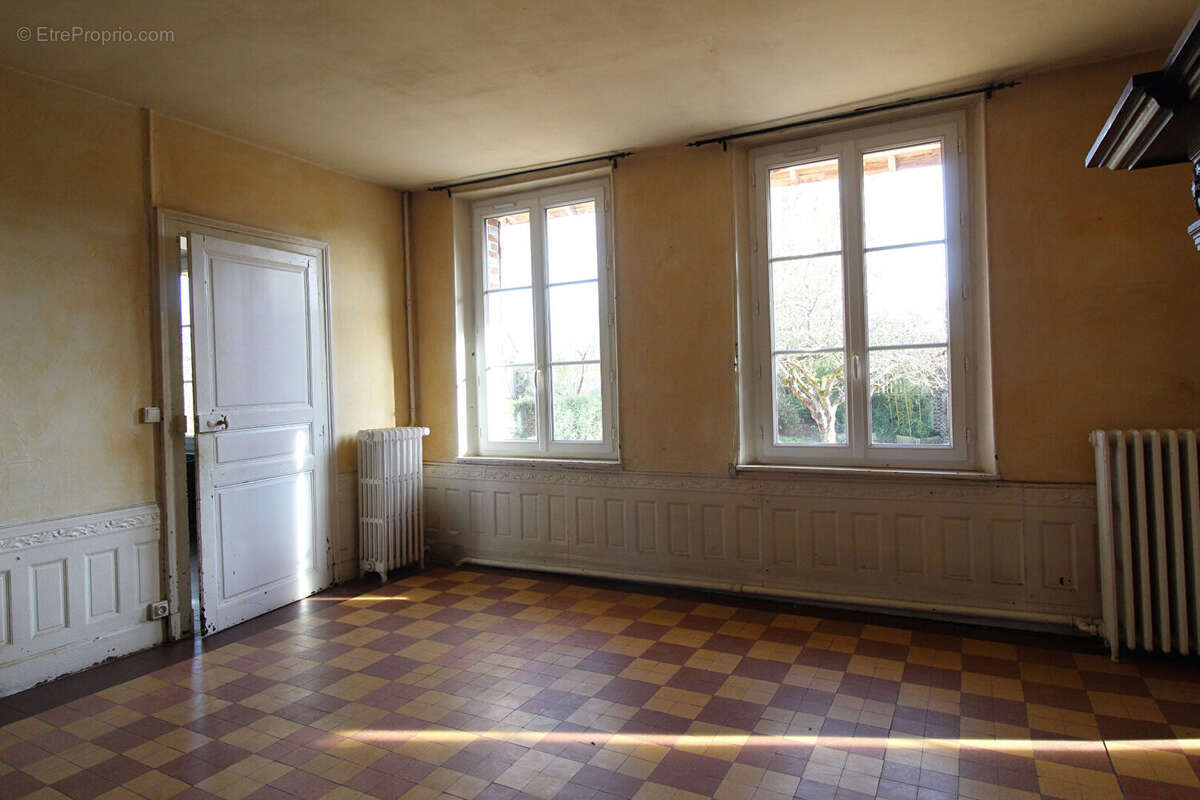 Maison à MAILLEBOIS