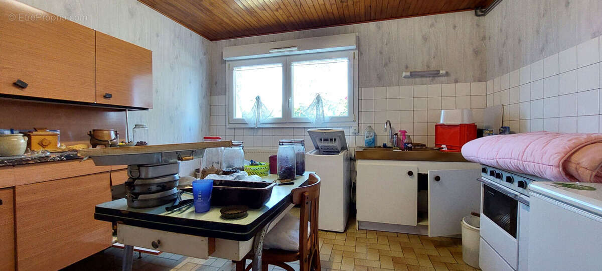 Maison à LANEUVEVILLE-AUX-BOIS