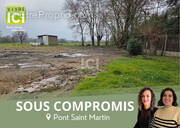 Terrain à PONT-SAINT-MARTIN