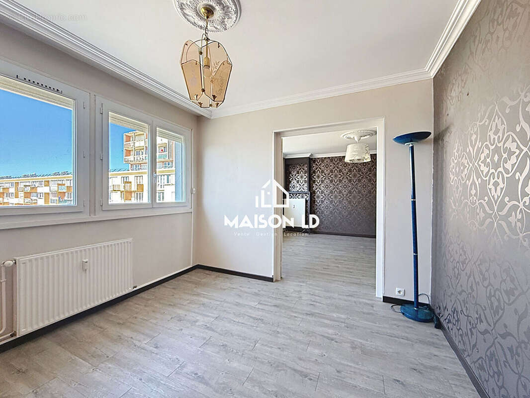 Appartement à HEROUVILLE-SAINT-CLAIR