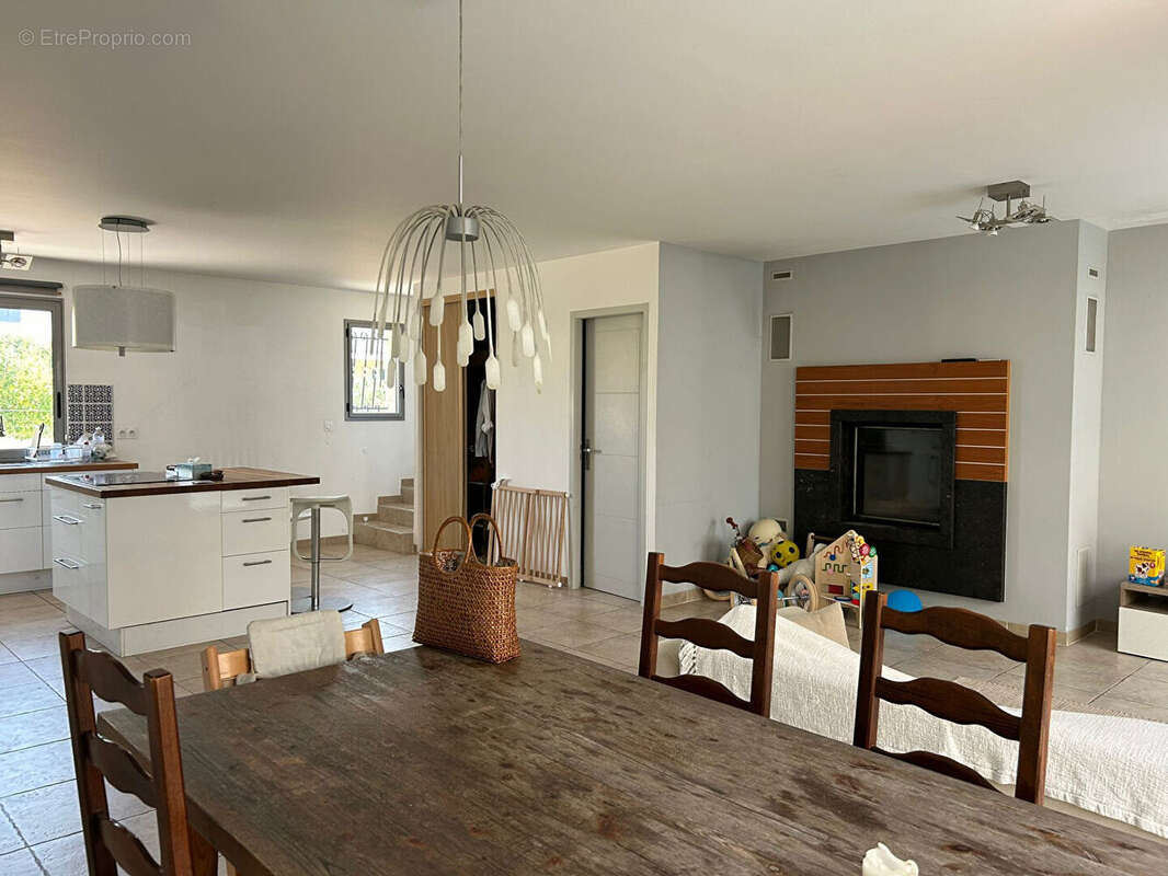 Maison à MAUSSANE-LES-ALPILLES