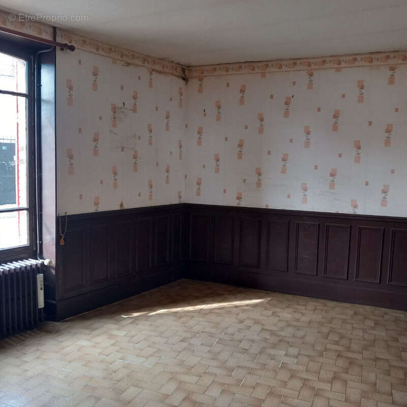 Maison à AUFFERVILLE