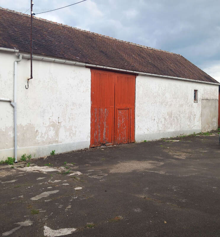 Maison à AUFFERVILLE