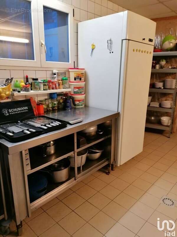 Photo 9 - Commerce à AUTRY-ISSARDS