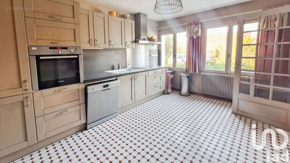 Photo 7 - Maison à VOUZIERS