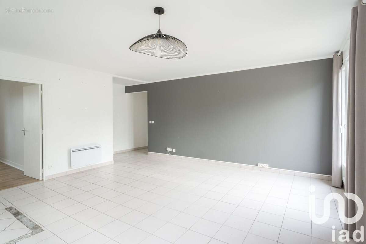 Photo 7 - Appartement à VERNEUIL-SUR-SEINE