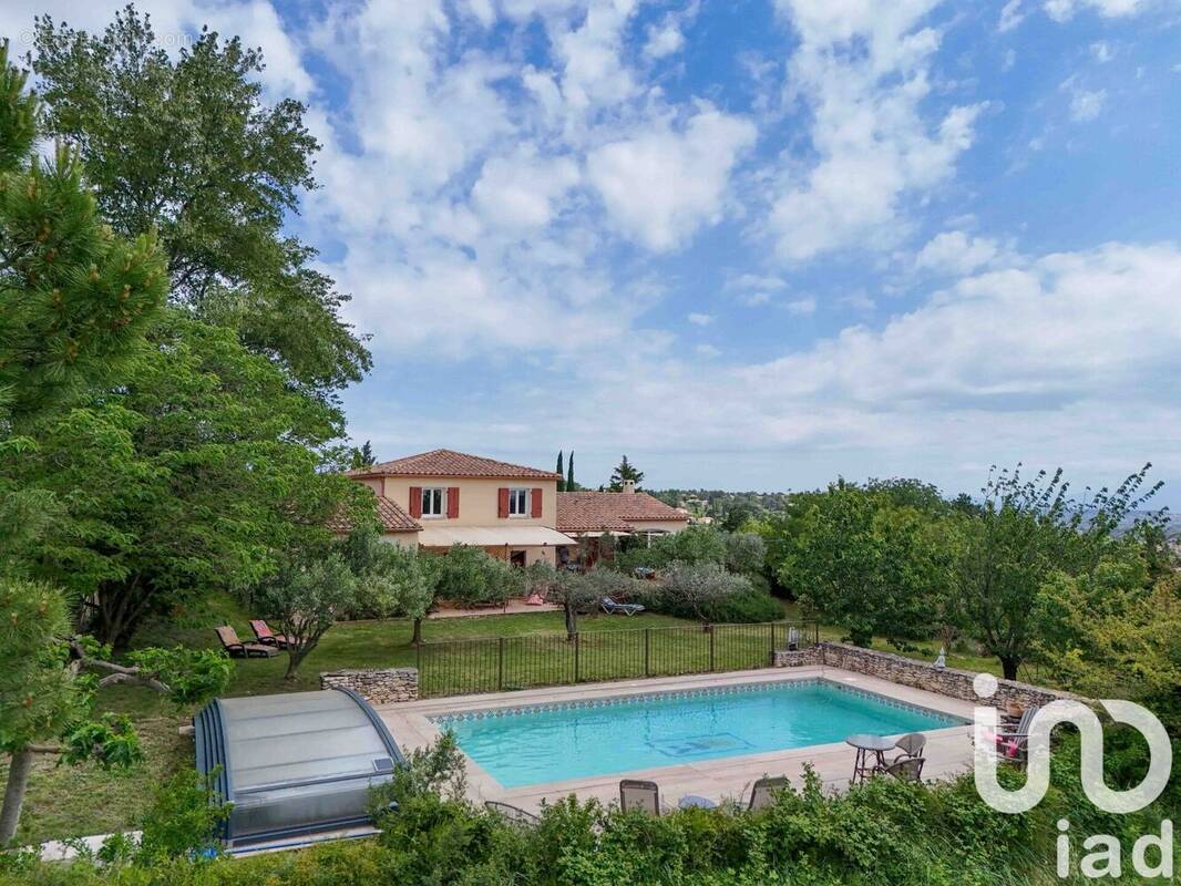 Photo 1 - Maison à ROCHEFORT-DU-GARD