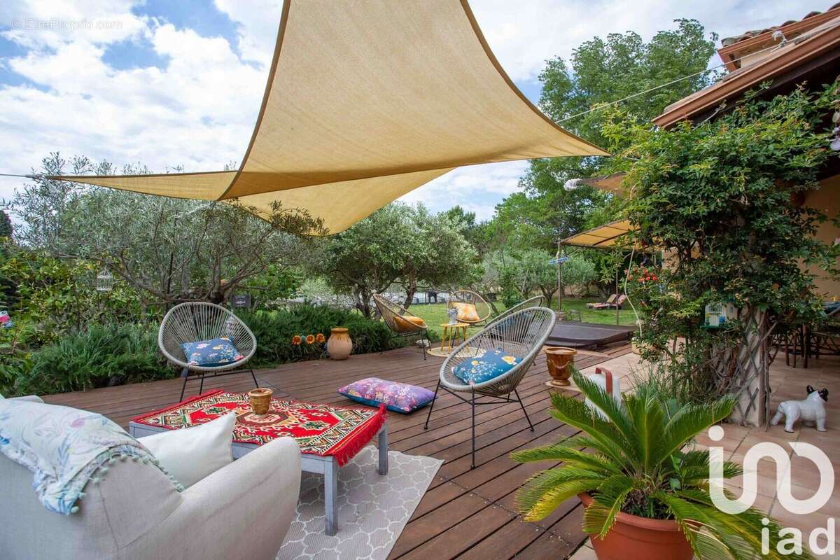 Photo 3 - Maison à ROCHEFORT-DU-GARD