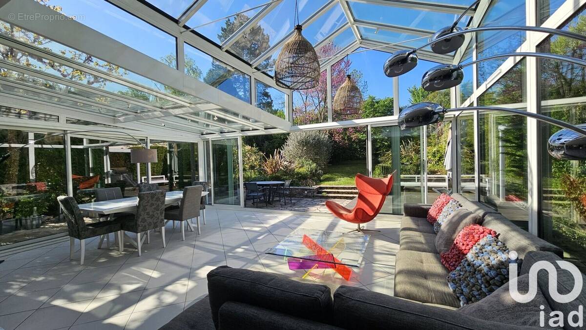 Photo 1 - Maison à RUEIL-MALMAISON