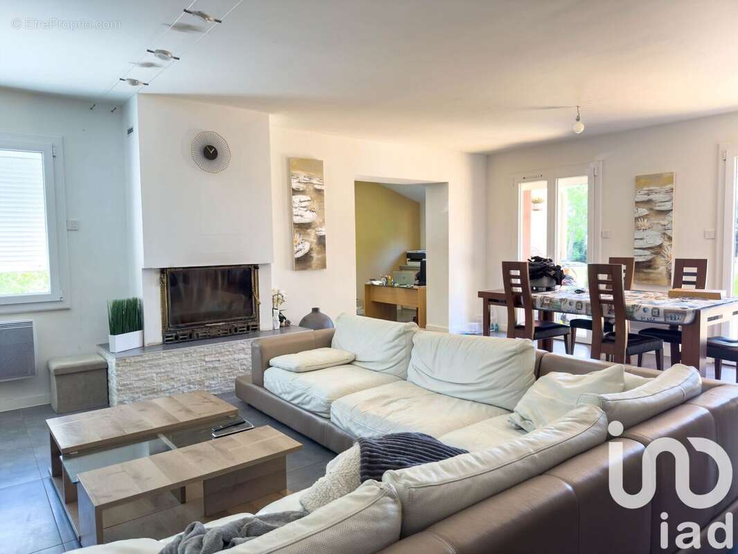 Photo 7 - Maison à DOMAZAN