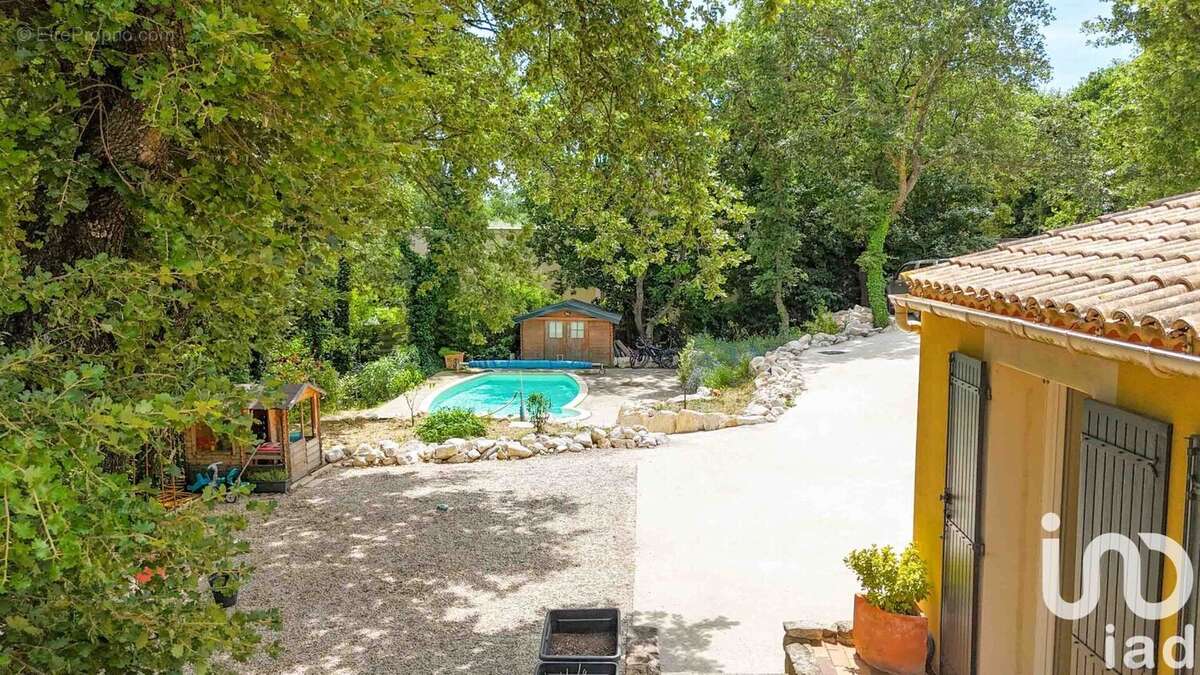 Photo 3 - Maison à ROCHEFORT-DU-GARD