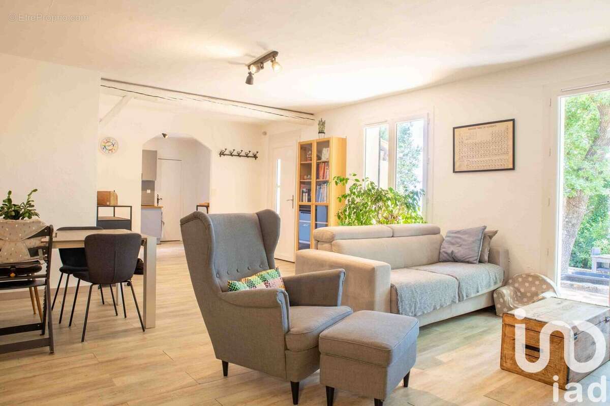 Photo 7 - Maison à ROCHEFORT-DU-GARD