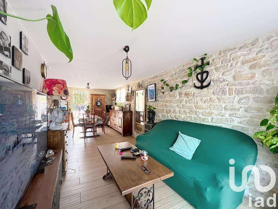 Photo 3 - Maison à SALINDRES