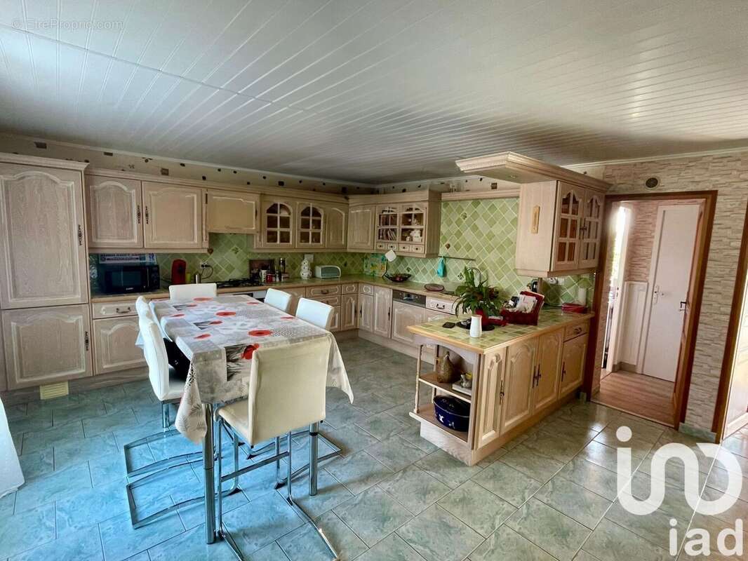 Photo 2 - Maison à VENDEUIL-CAPLY