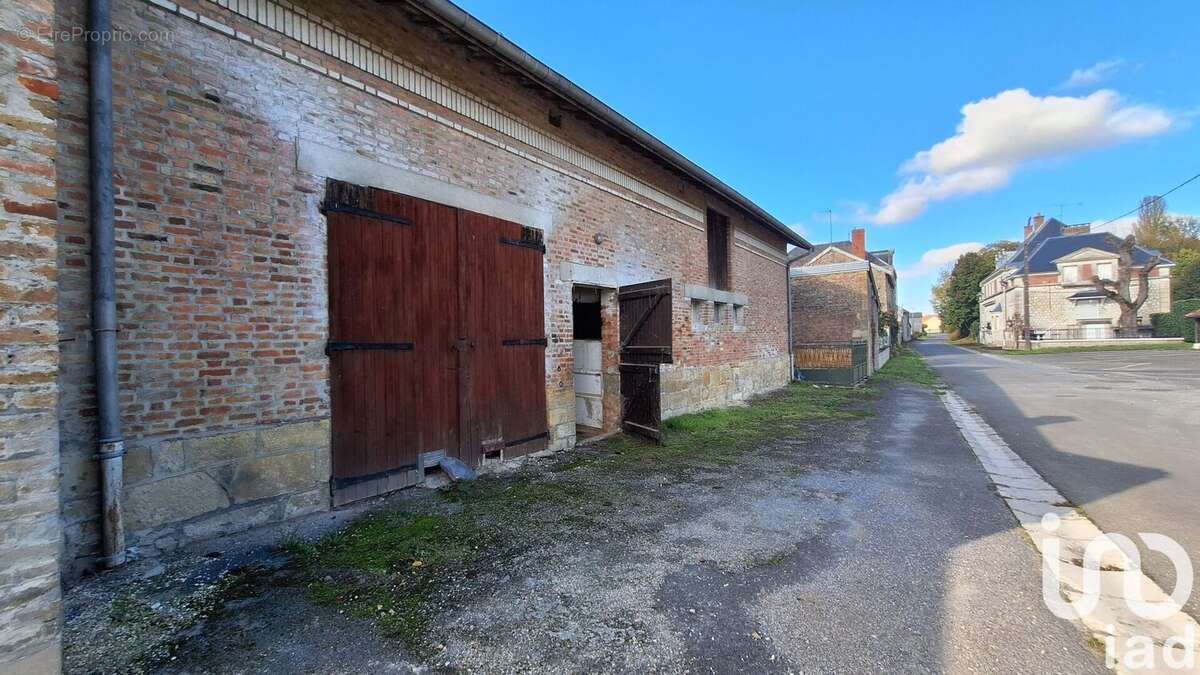 Photo 2 - Maison à MONTHOIS