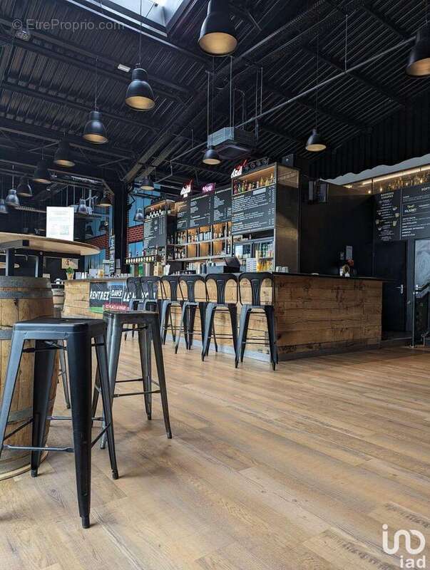 Photo 2 - Commerce à CLERMONT-FERRAND