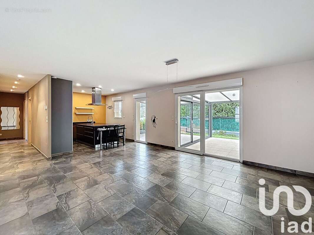 Photo 4 - Maison à AUDUN-LE-ROMAN