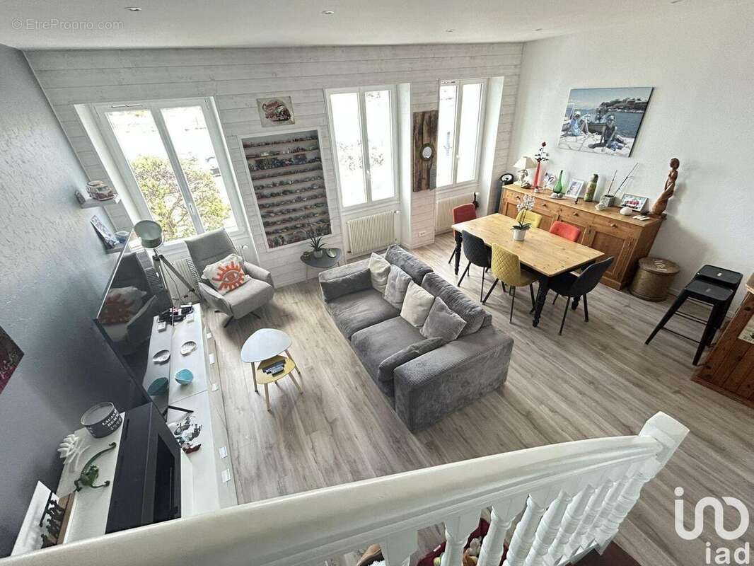 Photo 2 - Commerce à SAINT-GILLES-CROIX-DE-VIE