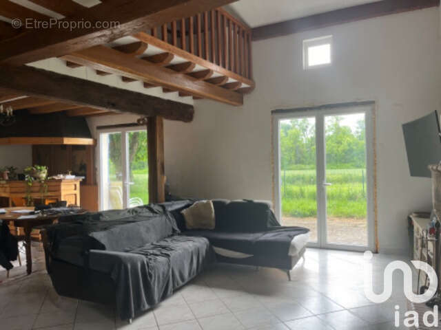 Photo 2 - Maison à CRAVANS