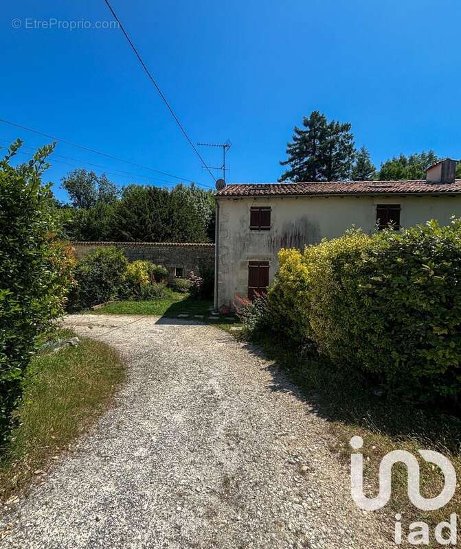 Photo 2 - Maison à PORT-D&#039;ENVAUX