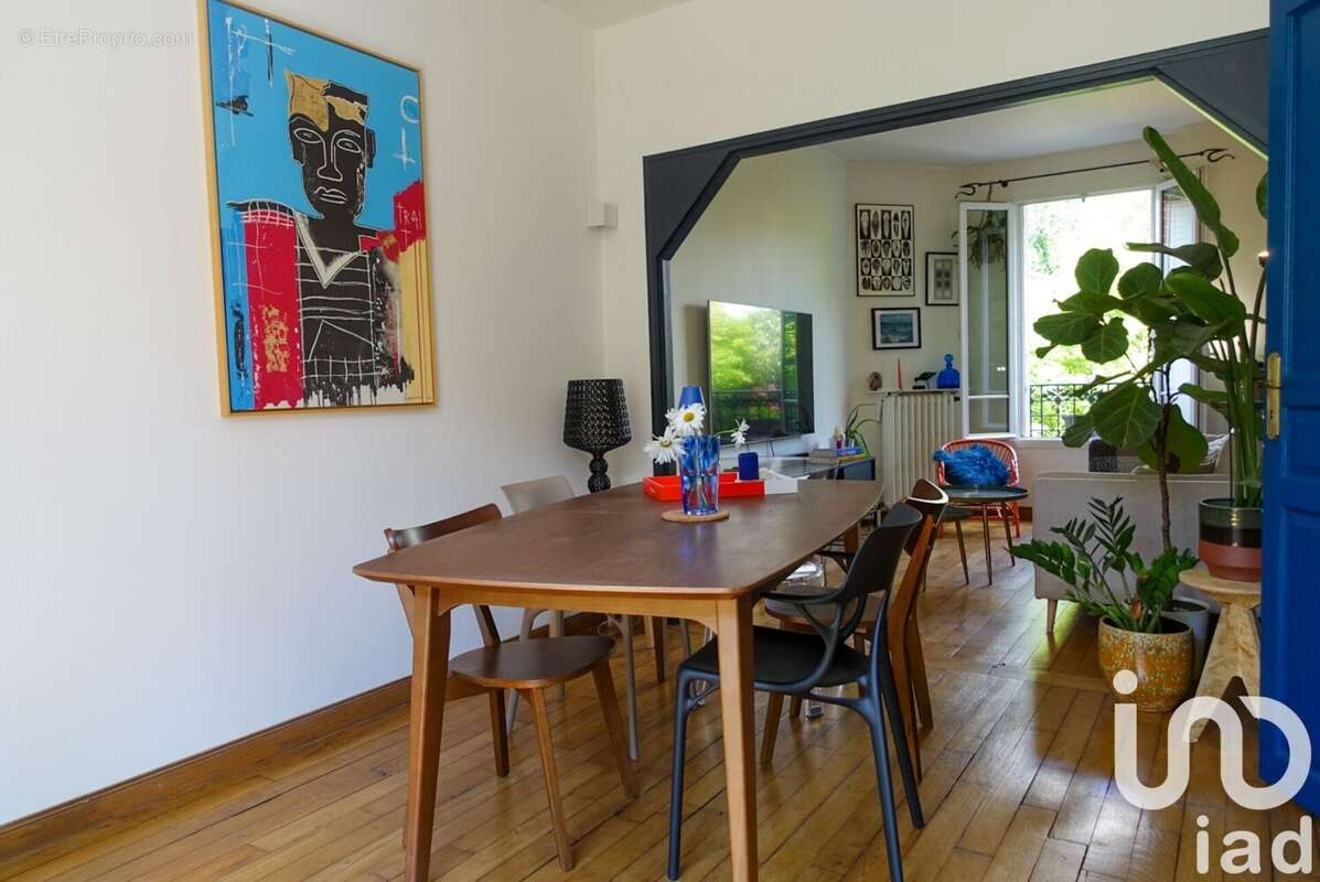 Photo 2 - Maison à NOISY-LE-SEC