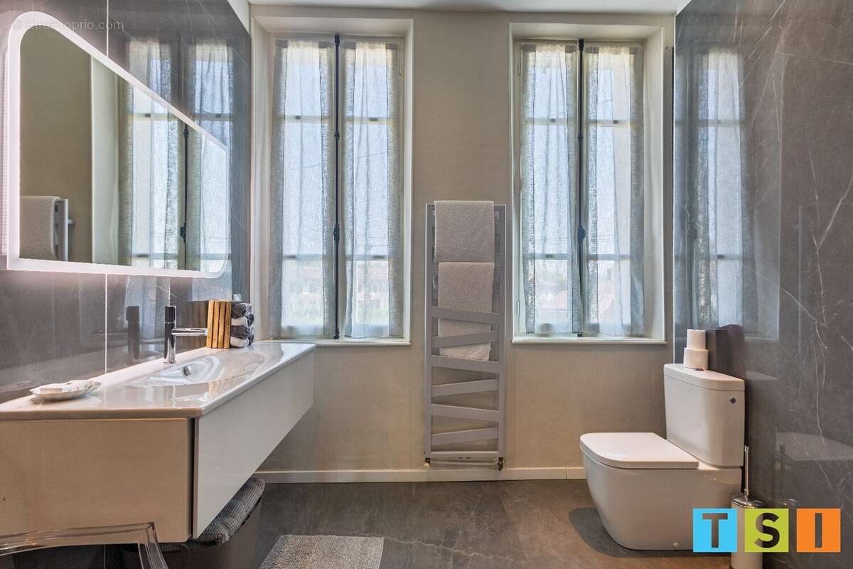 Maison à SALIES-DU-SALAT