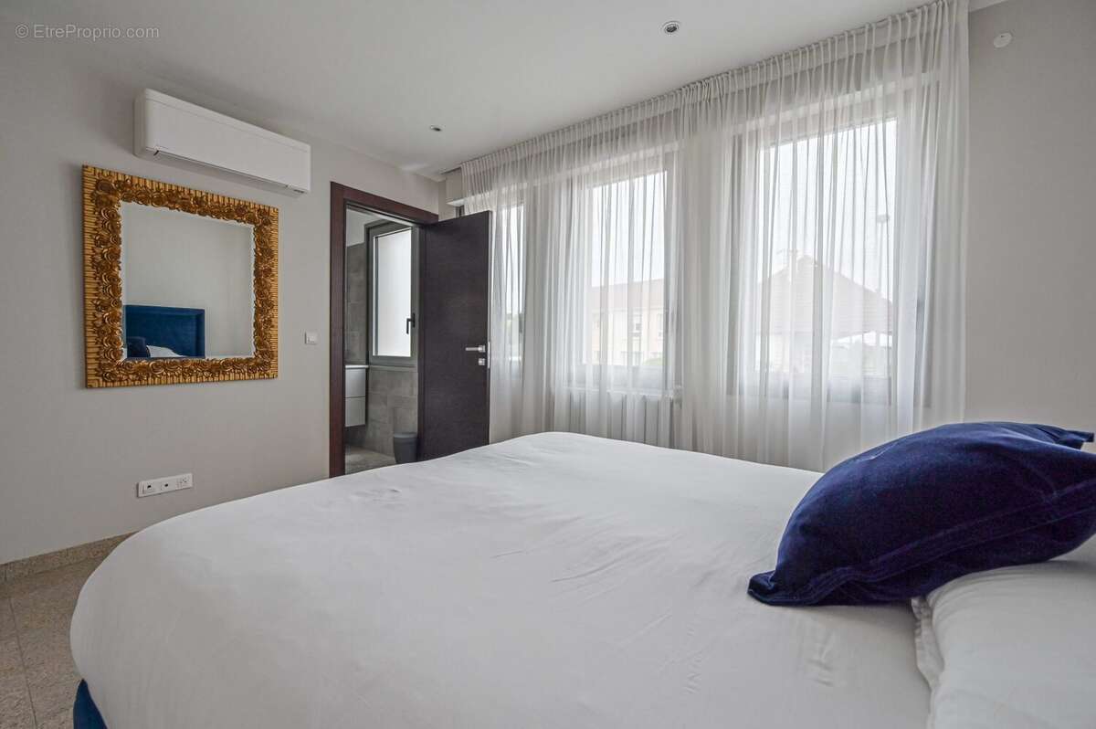 Maison à BONNEUIL-SUR-MARNE